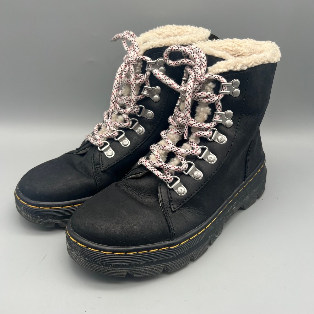 Dr. Martens Combs W Ankle Boots Womens 7 Black Fur Lined Leather Hiker EUC